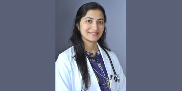 Dr. Rashmi Patil – Eminent Ayurvedic Doctor and the greatest healer behind Ayur Sparsh Clinic and Panchakarma Center